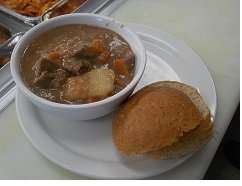 Italian Beef Stew & Roll